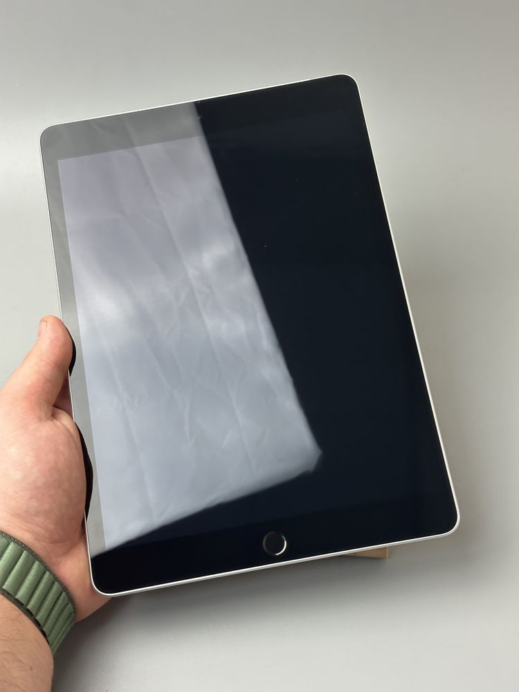 Новий, опен бокс iPad 9 gen Silver 64 GB Wi-FI LTE / гарантія