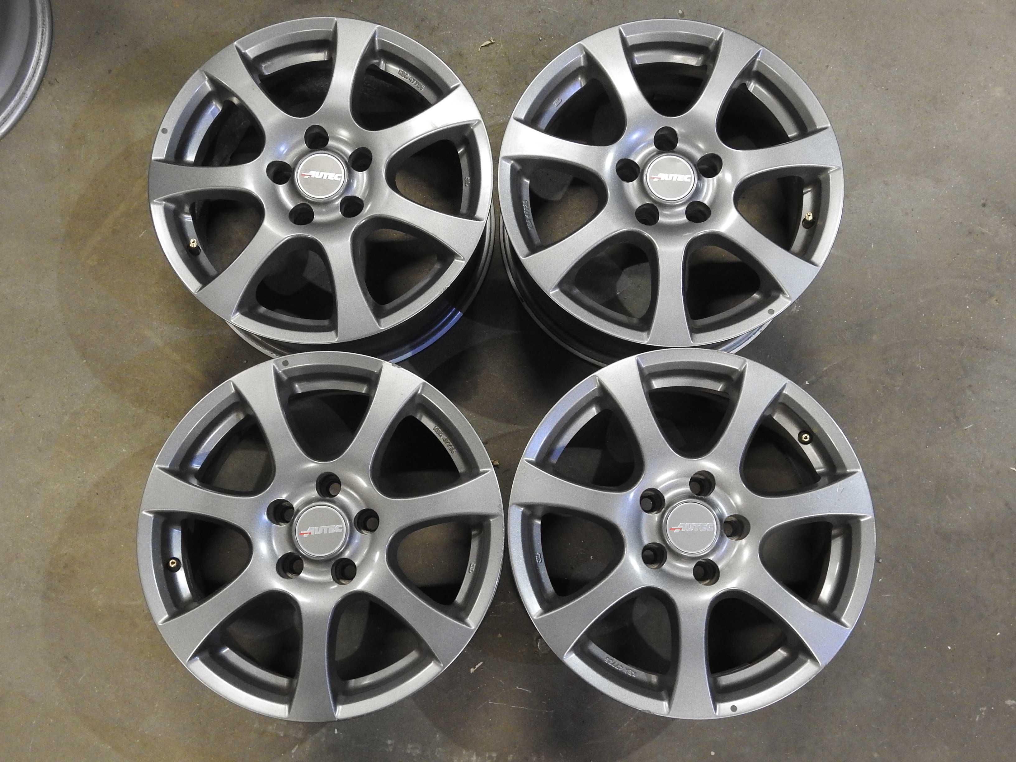 4xAlufelgi 16'' 5x110 7J ET 34 ALUTEC Germany Super Stan Kolor GRAFIT