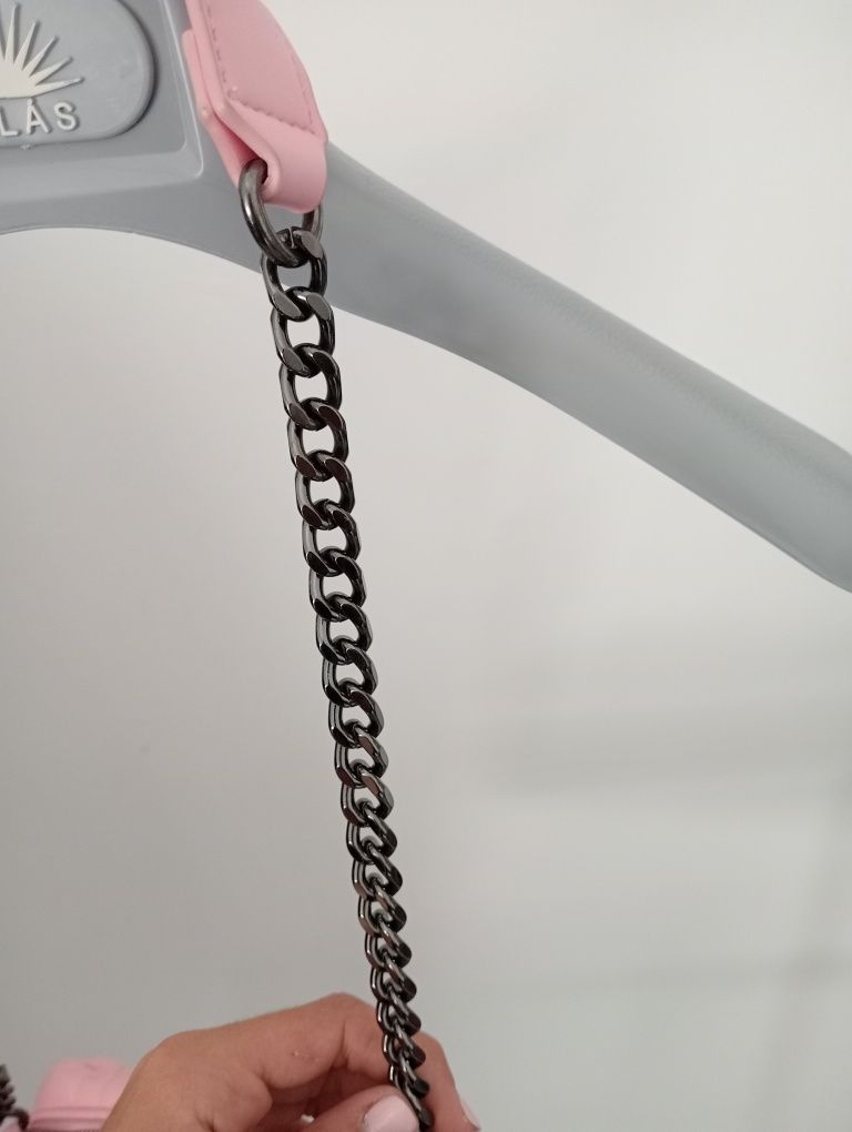 Mala pequena Bershka rosa