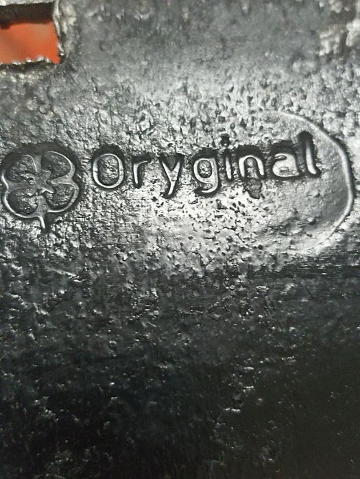 Плуг тракторний 2по25 польща