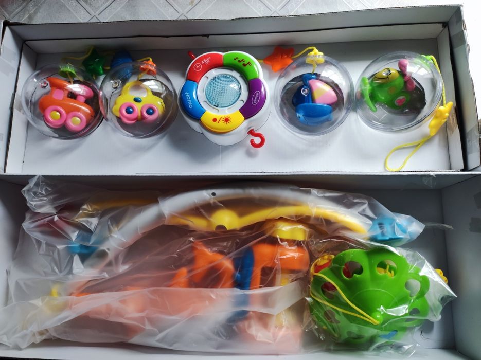 Продаю мобиль для новорожденных