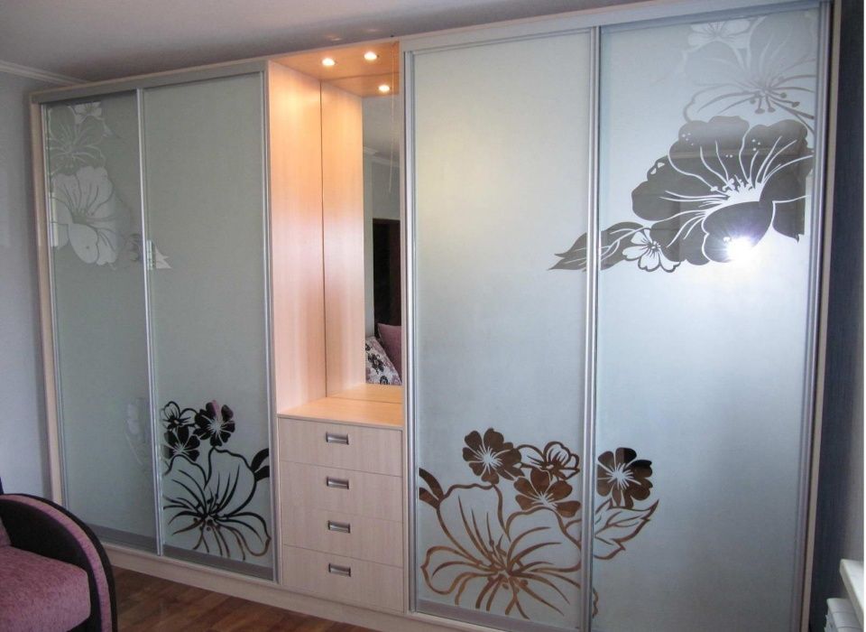 Кухні на замовлення, кухня/меблі/кухни под на заказ, шафа/гардеробна