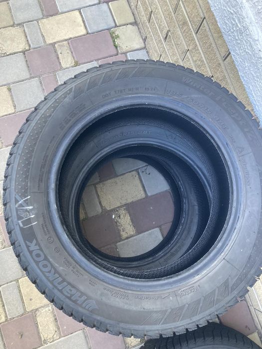Автошины Hankook winter i*cept iz2 w616 зимові 185/60 r15.   б/у