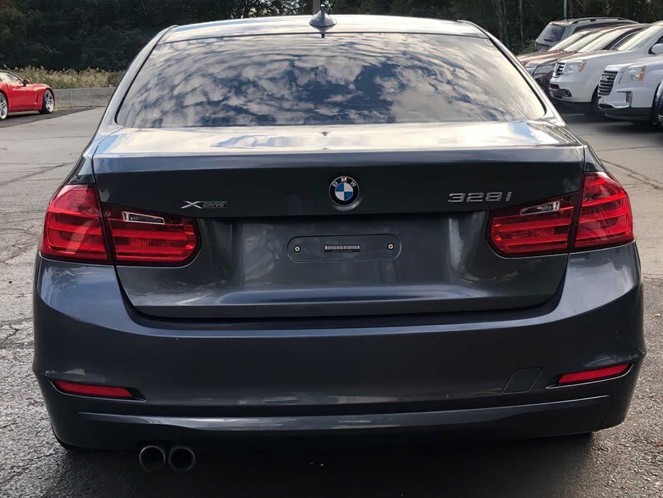 BMW 3 Series 328 xDrive      2014