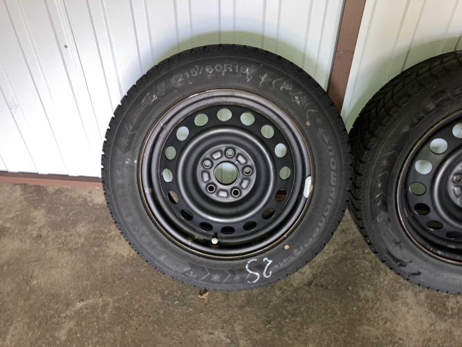 Koła zimowe stalowe HYUNDAI IX 35 Tucson 215/70/16 z czujnikami