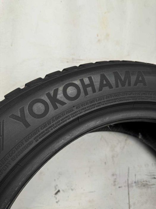 215/55/17 R17 Yokohama BluEarth V905 98V 4шт Зимова шина б/в 6,5+мм