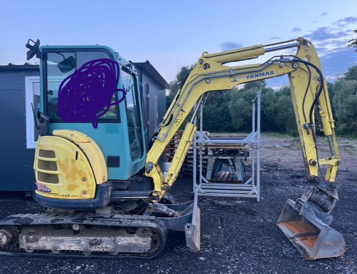 Yanmar Koparka Gąsienicowa Vio3,3 Głowica 3 łyŻ stan bdb Zapraszam