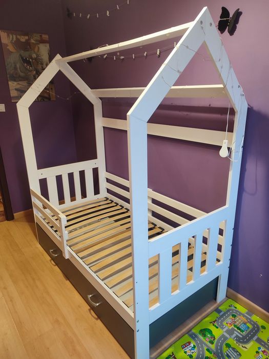 Łóżko domek biało szare