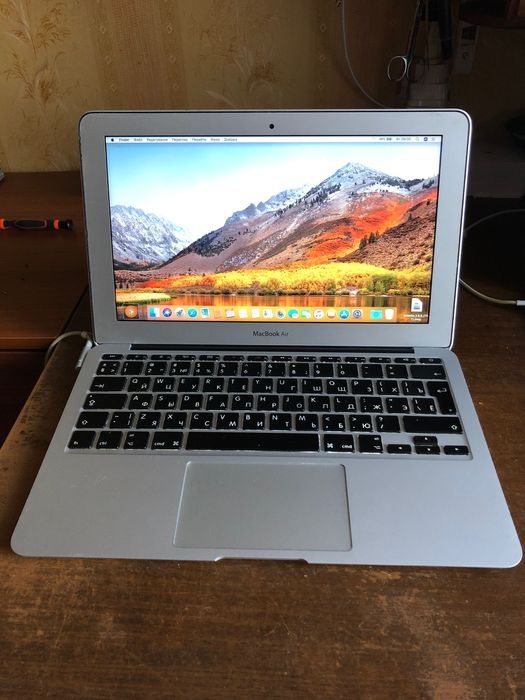 Ноутбук MacBook Air A1370 11" Mid 2011/ i5/ 2 Gb /64 гб SSD