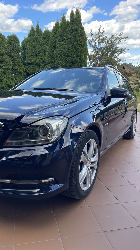 Sprzedam c klase 200 cdi 2012 rok
