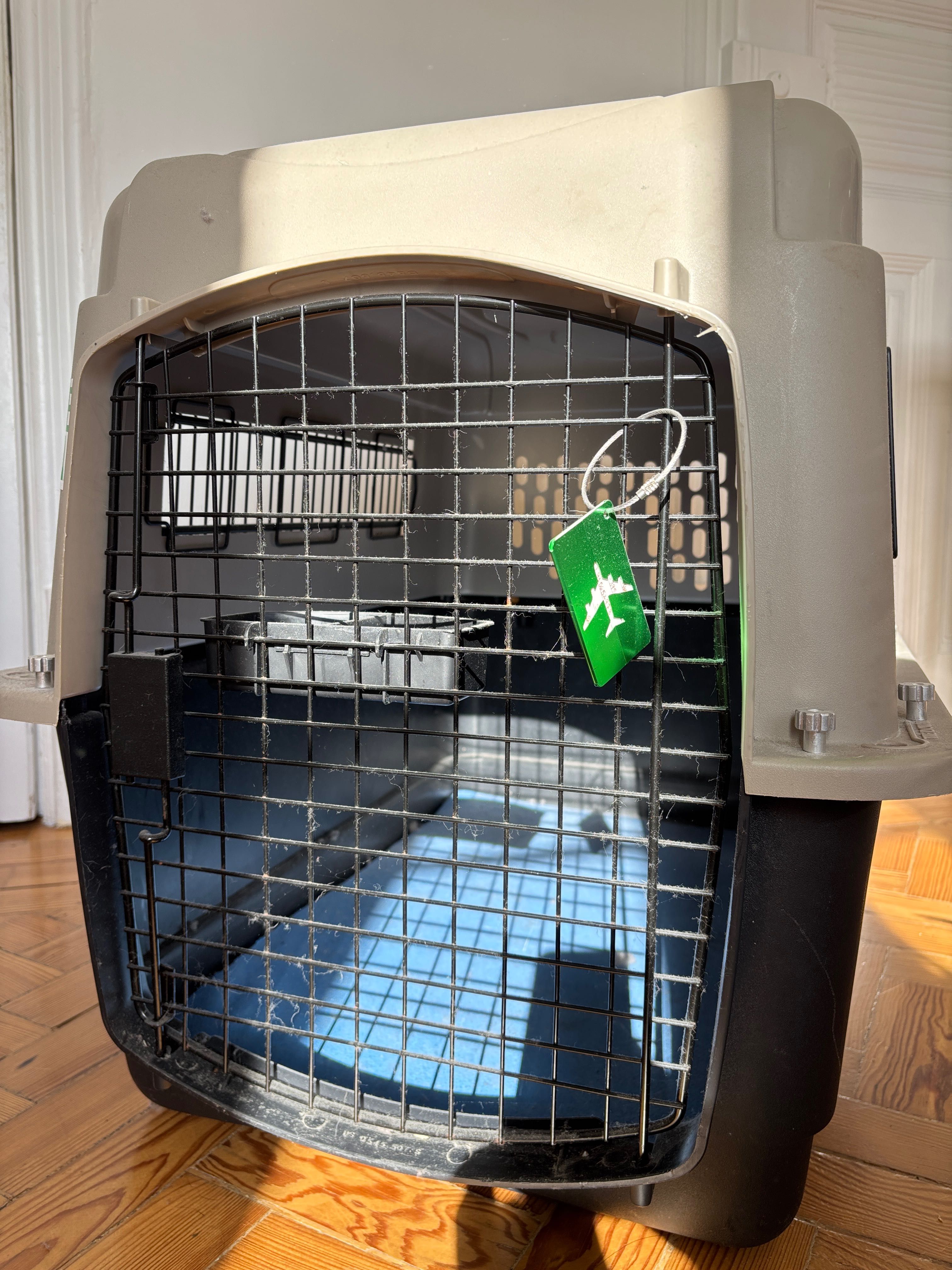 Caixa de transporte cão avião 80x57x60cm cão entre 14-23kg normas IATA