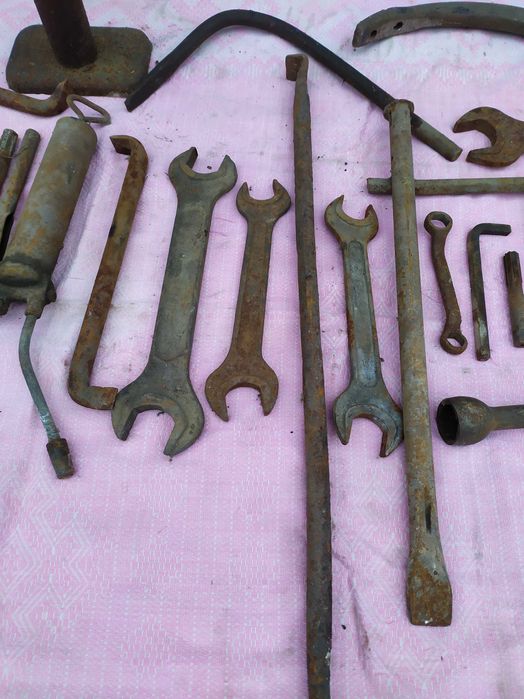 Інструменти для сільгосптехніки