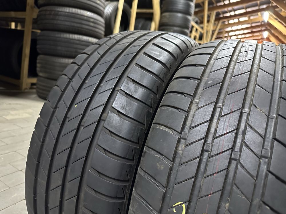 Літо 215/55R17 Bridgestone Turanza T005 (2022) комплект