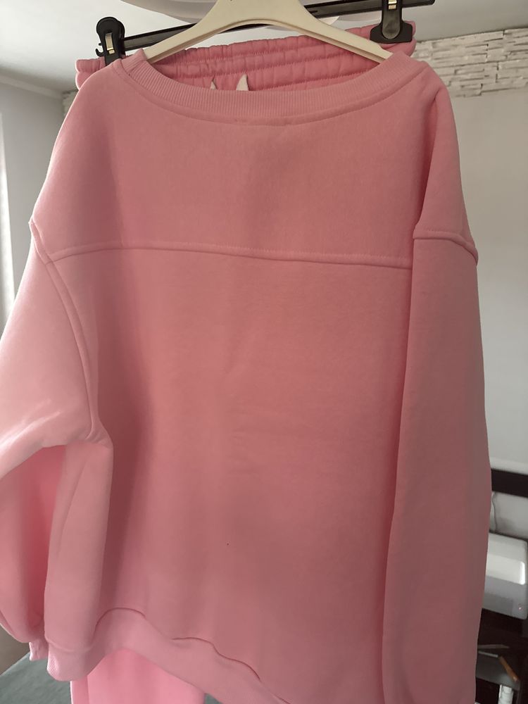 Dres 38/40 msle 42 różowy