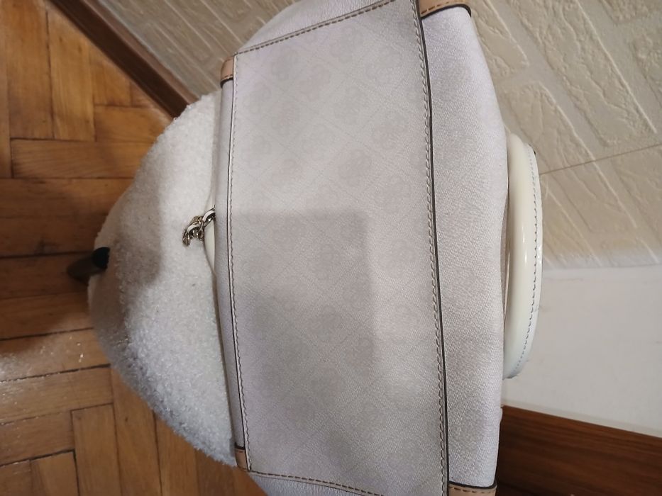 Torebka damska Guess