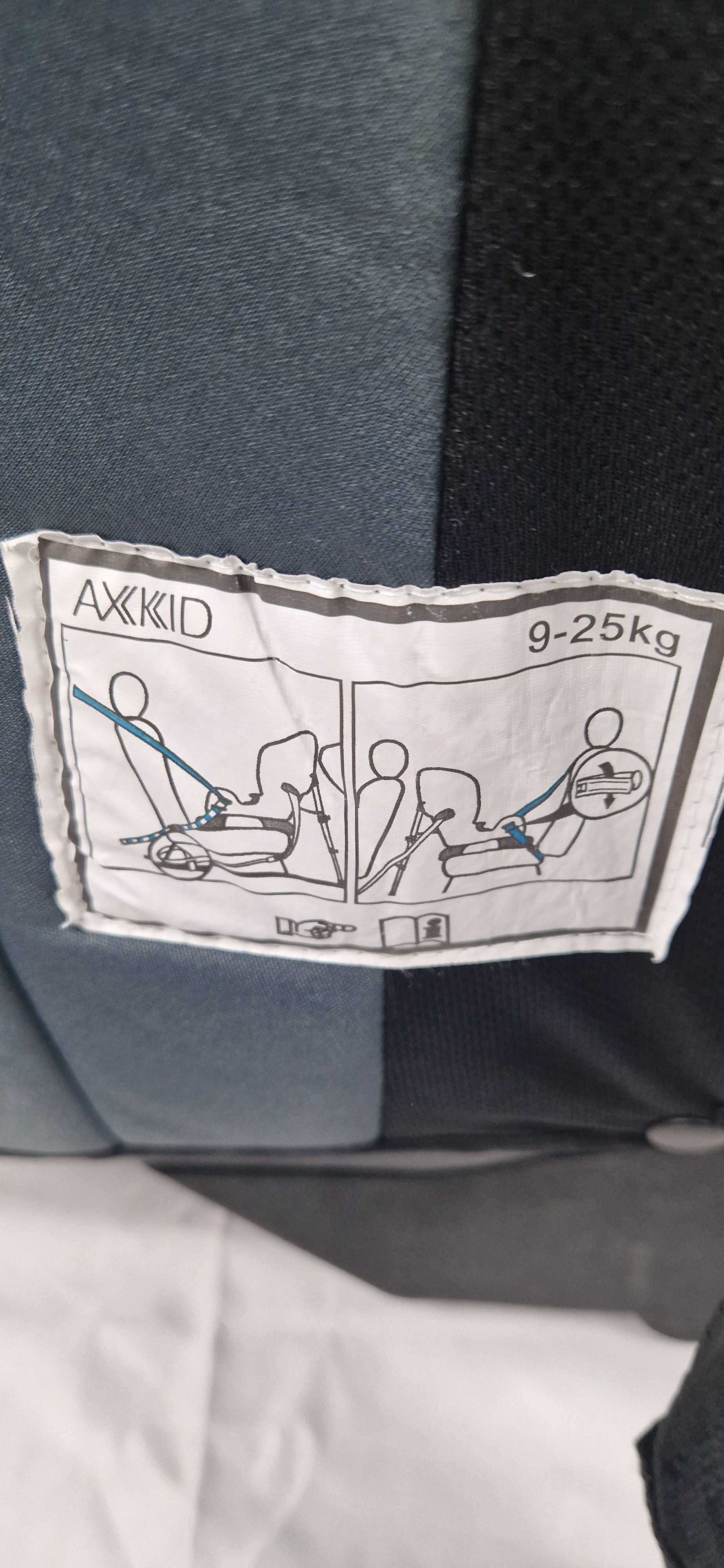 Fotelik samochodowy Axkid Minikid 1.0 9-25kg