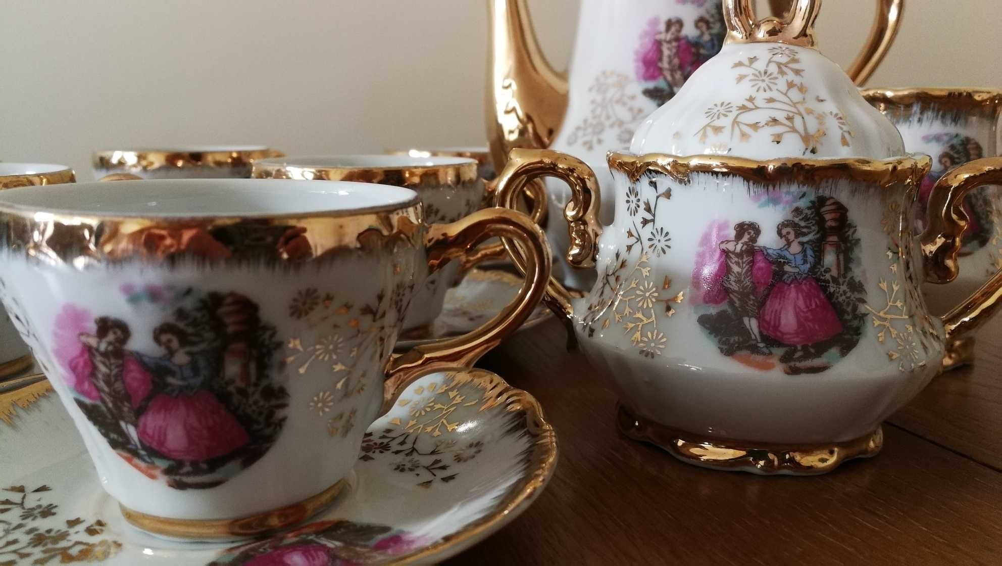 Serwis kawowy – zestaw – japońska porcelana – dzbanek z pozytwką