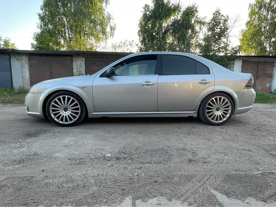 Ford Mondeo ST220+LPG