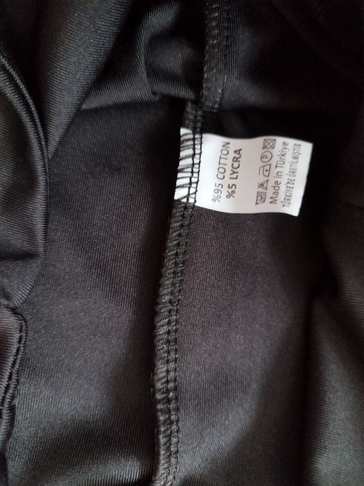 Wyszczuplające legginsy cekiny holo S