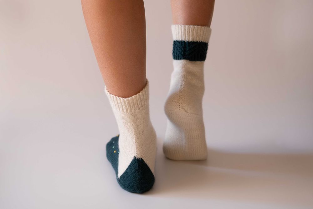 Шкарпетки жіночі Christmas tree, білий з темно-зеленим, 37-38, меринос