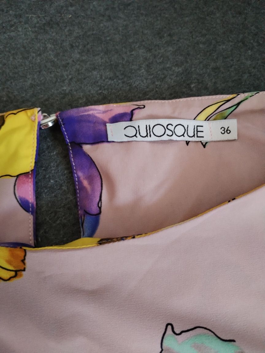 Bluzka firmy Quiosque