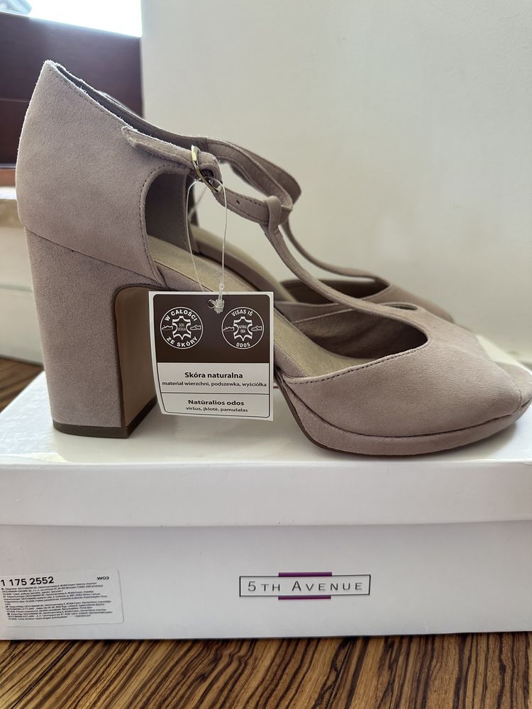 Wysoka eleganckie szare sandały na koturnie 5th avenue 40/41 skora