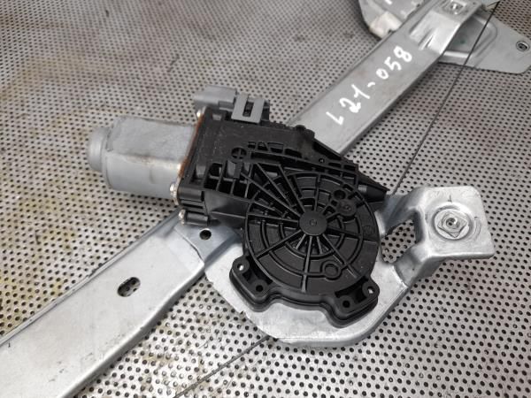 Elevador vidros frente esquerdo CITROËN C3 II (SC_)