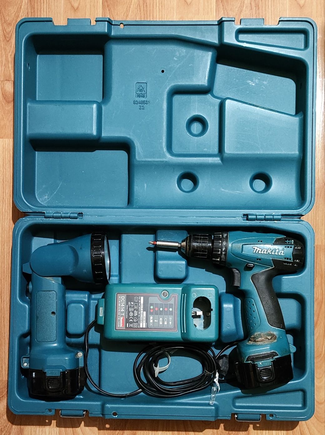 Шуруповерт, Ліхтарик Makita 6271D/12V/2.0Ah перепакований на li-ion