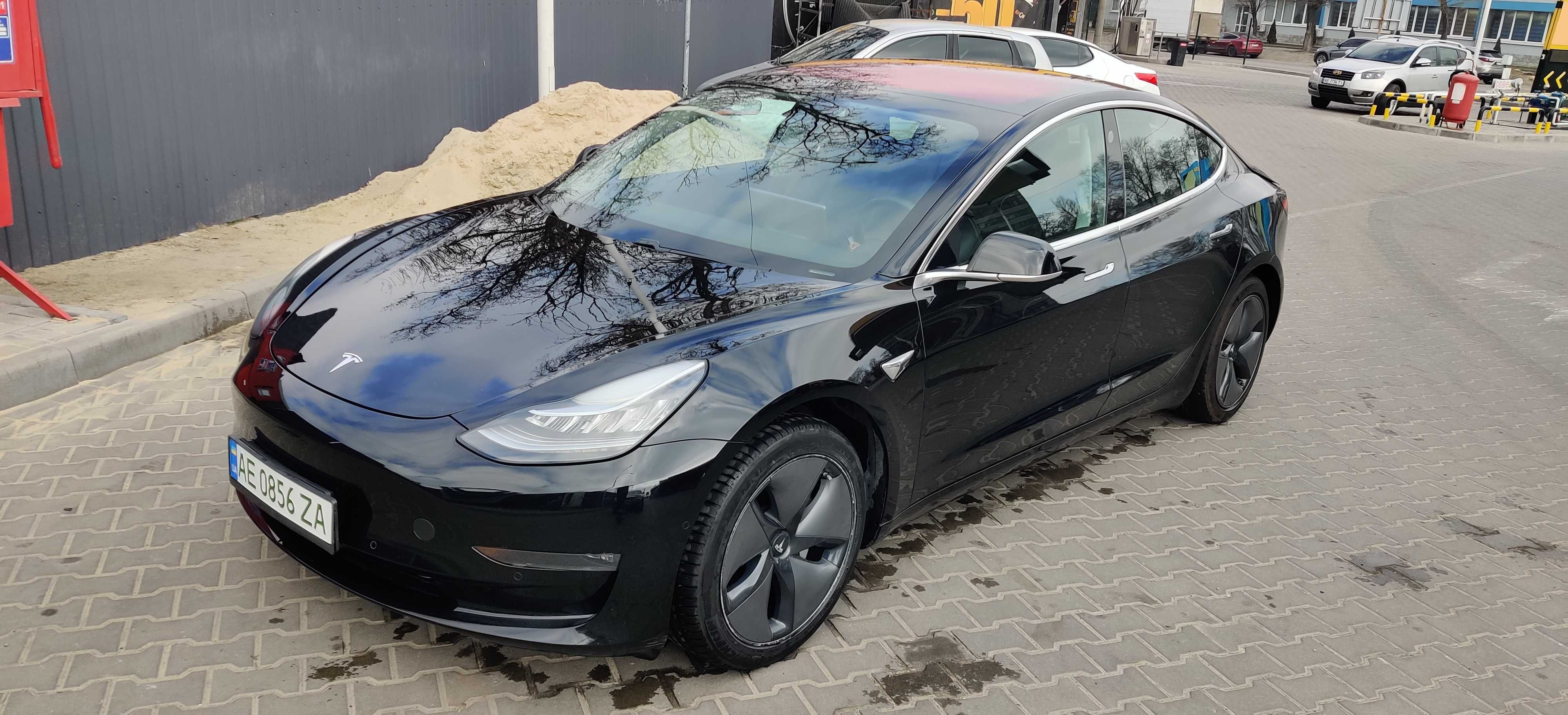 Tesla model 3 Long Range 75kwh