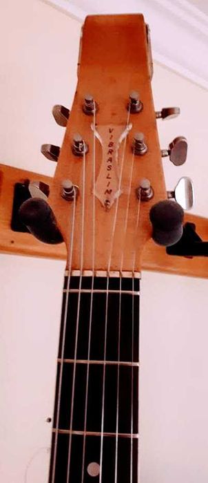 Guitarra Burns - Vivbraslim, de 1967.