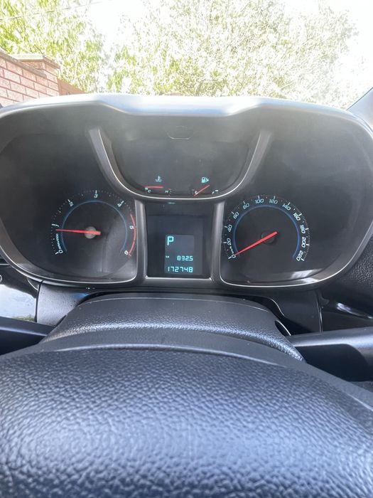 Продаю авто Шевроле Орландо 2012