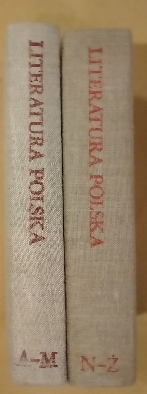 Literatura Polska. Przewodnik Encyklopedyczny tom I i II.