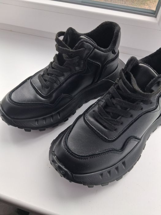 Кросівки демісезонні жіночі  Lifexpert 41 Чорні