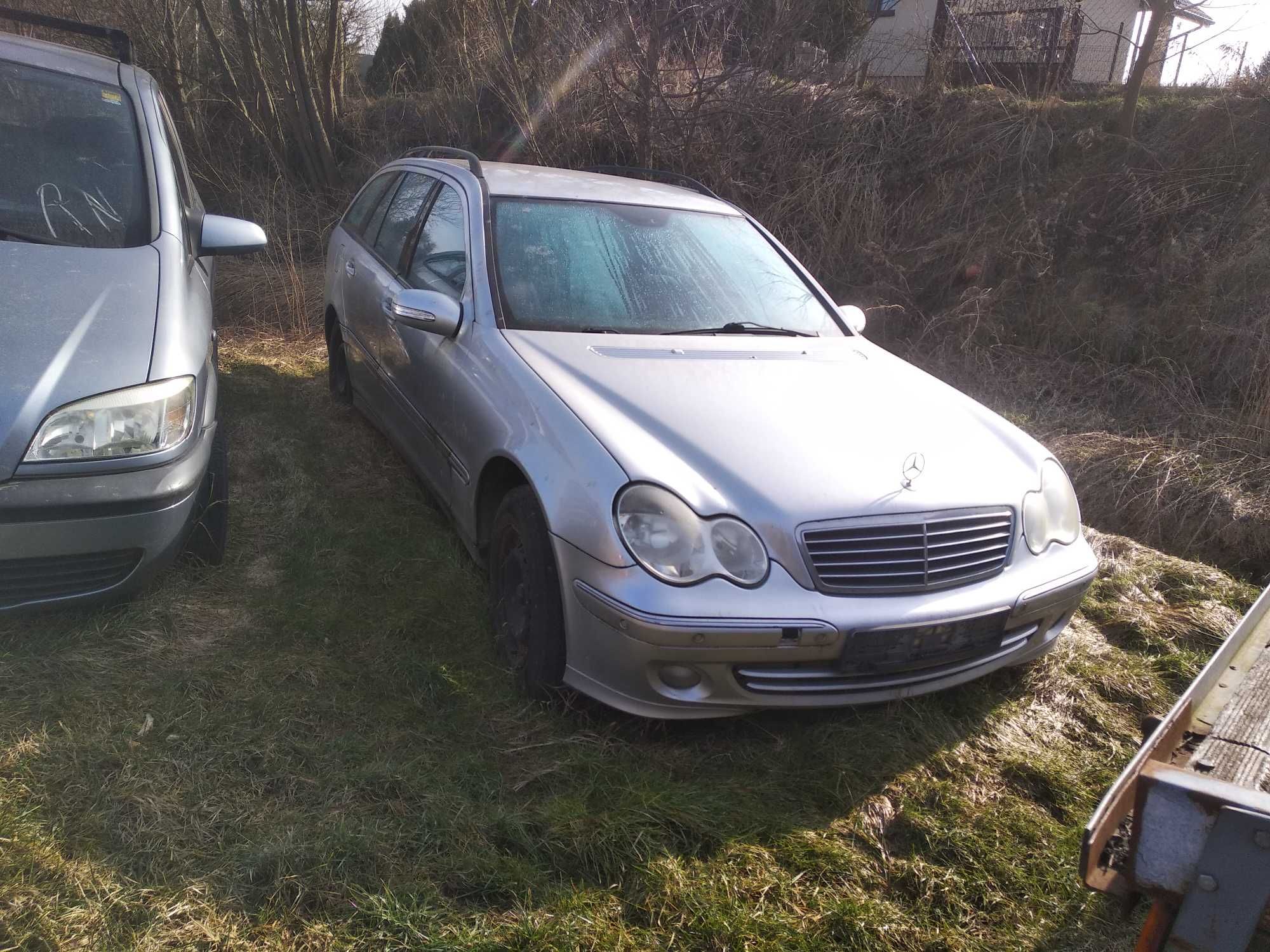 Mercedes c klasa 2.2 CDI  silnik sprawny całość lub części