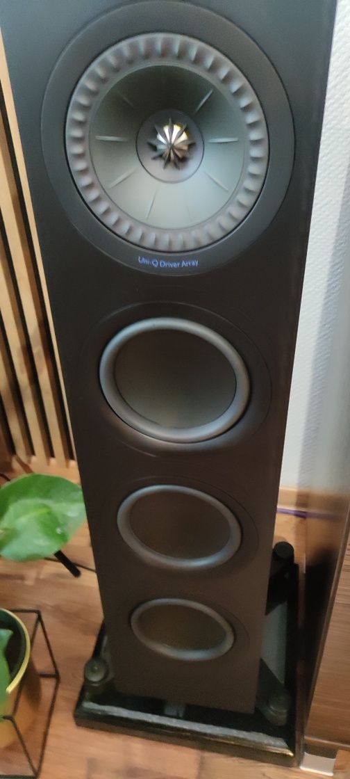 Kolumny głośnikowe KEF Q750