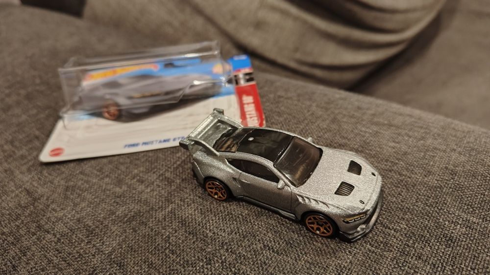 Hot Wheels Error Ford Mustang GTD