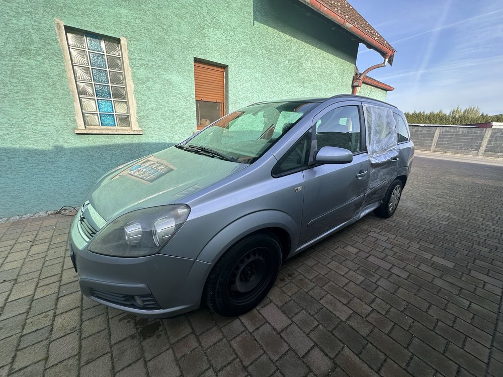 OPEL ZAFIRA B 1.8 16 V 7 Osobowy  klima Zarejestrowany w Polsce