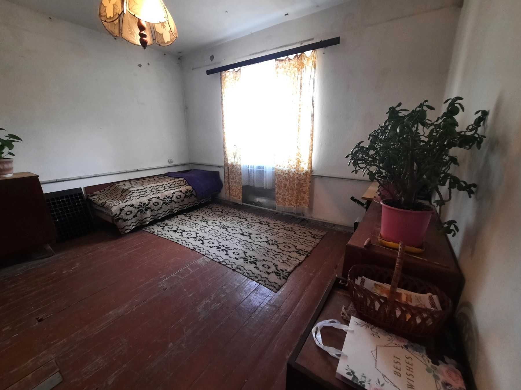 Продаж великого будинку для сім'ї в с. Пилипонка