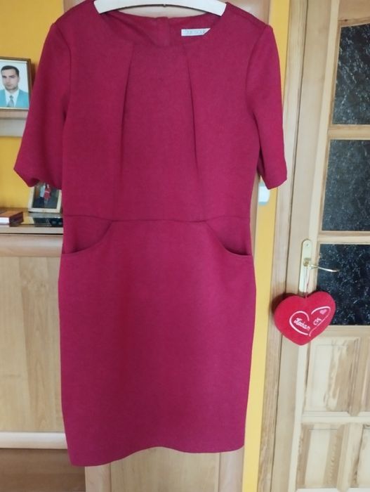 Sukienka czerwona damska rozmiar 38