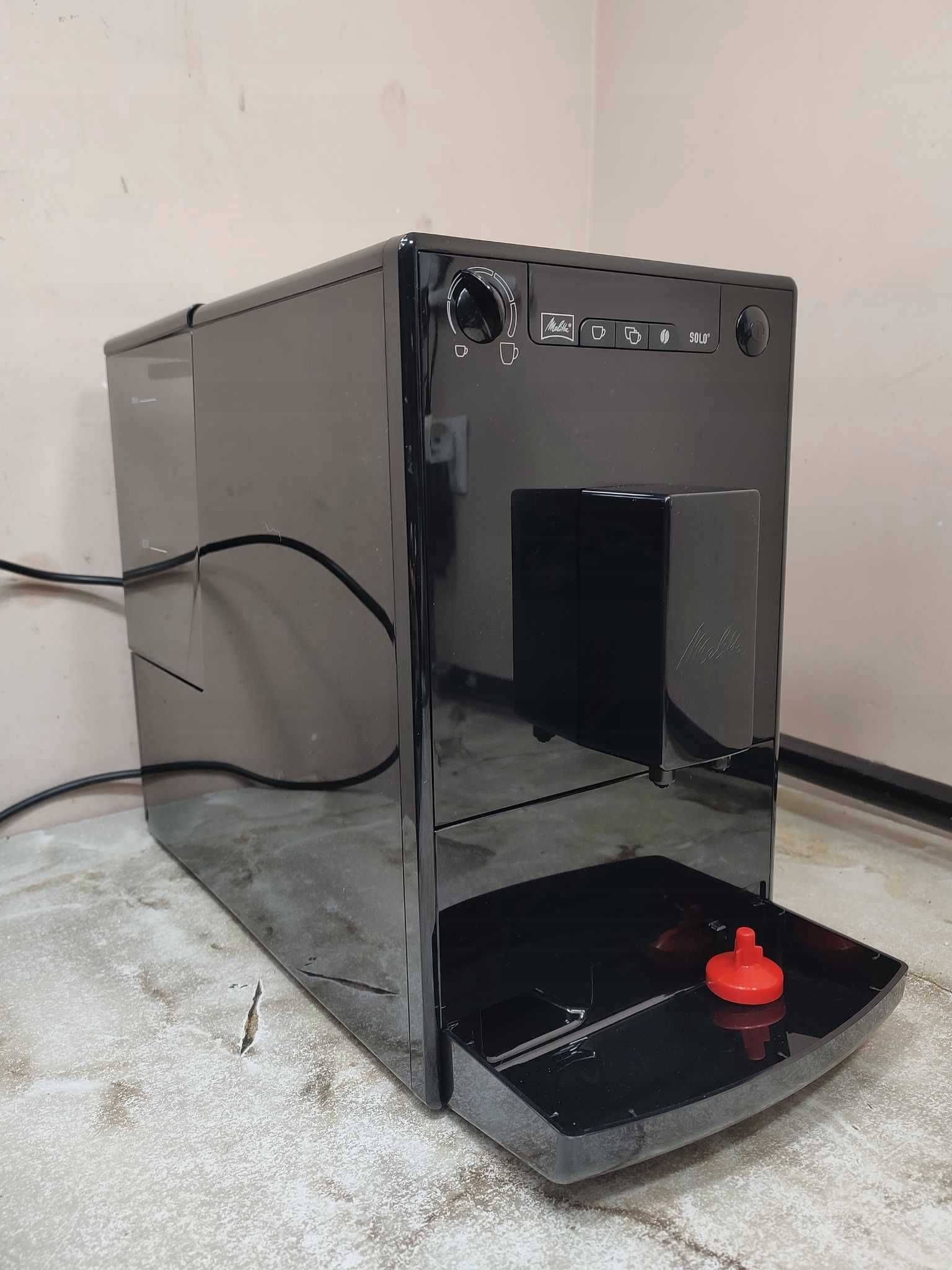 Automatyczny ekspres ciśnieniowy Melitta Ekspres Caffeo Solo 1400W