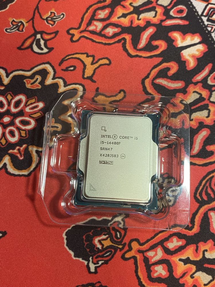Intel Core i5-14400F новый