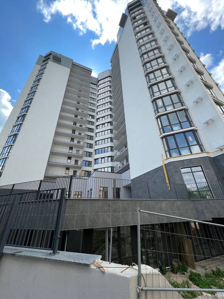 Продам 1 квартиру в ЖК Crystal avenue /Крістал Авеню, єоселя