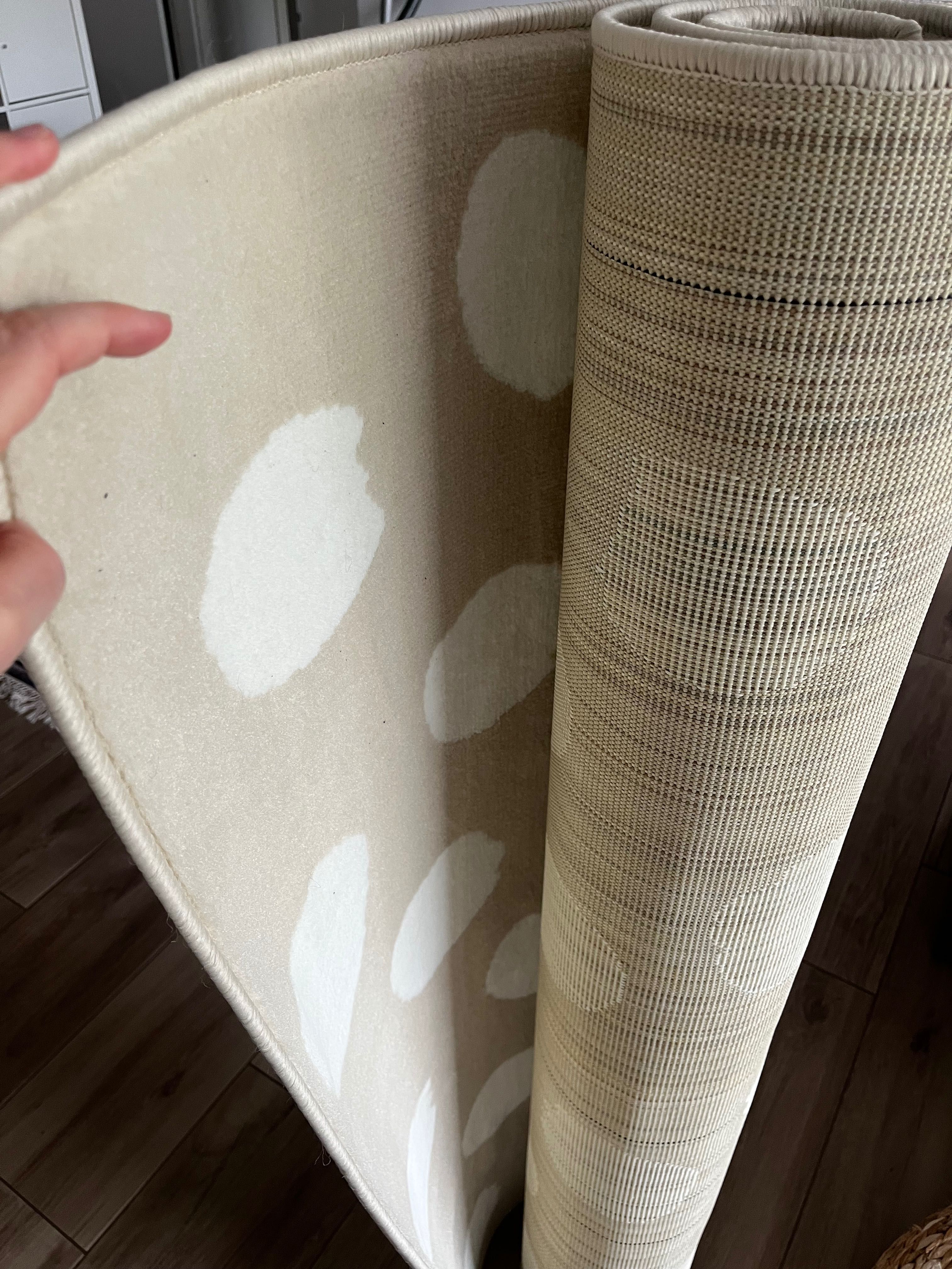 Tapete Bege da IKEA Novo - Bogense