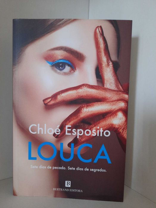Livro "Louca" de Chloé Esposito