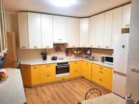 Продам 3 кімнатну квартиру,Петра Калнишевського (Майорова Михайла) 7