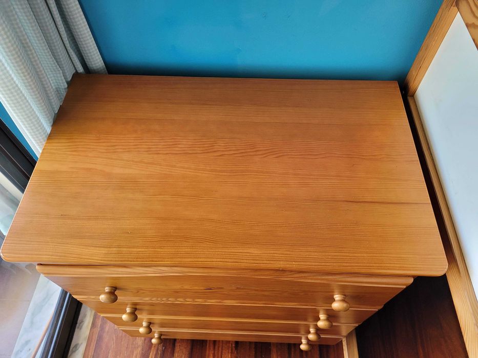 Cómoda com 4 gavetas para quarto Criança/jovem ou adulto