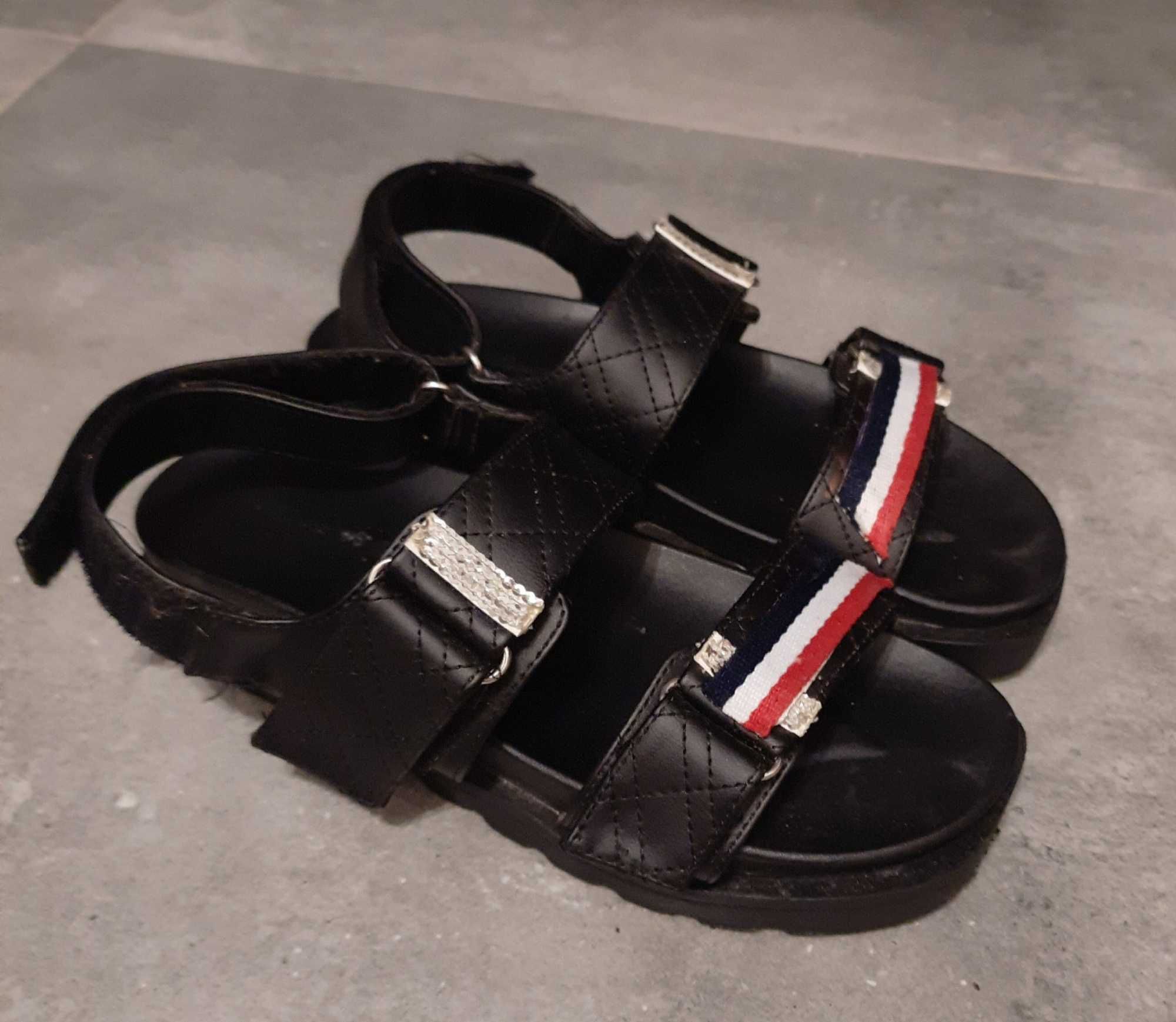 Buty sandaly czarne hilfiger 39 pikowane rzepy gruba podeszwa
