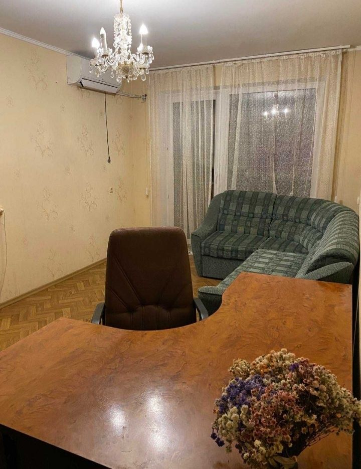 Оренда 2 к. кв. вул. Метрополита А. Шептицького, 24 В, м Лівобережна