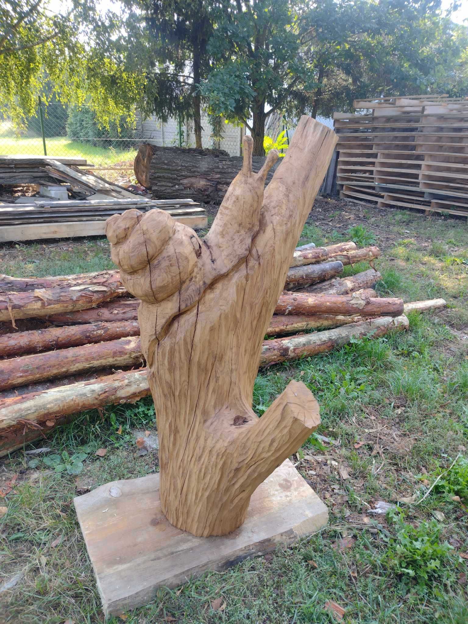 Rzeźba ogrodowa ślimak