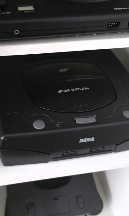 Sega Saturn + jogos